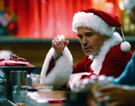 Новогодние каникулы в России могут продлить на две недели