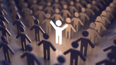 Россияне стали увереннее в себе и более требовательны к государству