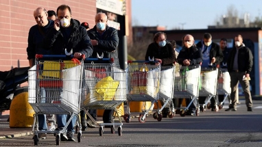 В России узаконили ношение масок в магазинах
