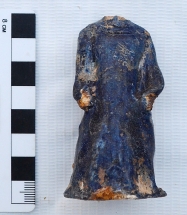 При реставрации кинотеатра "Художественный" нашли баночки для помады и посуду XVI-XVIII веков