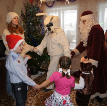 В России появилась услуга "Дед Мороз с антителами"