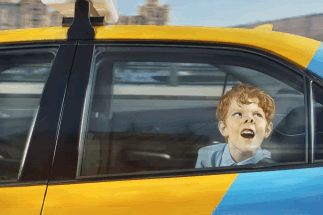 Минтрансу предложили отменить наценку за детские кресла в такси 