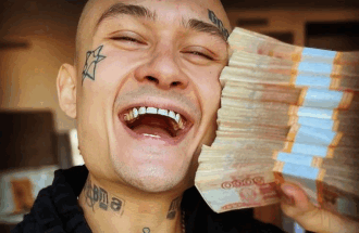 YouTube позволит монетизировать контент с нецензурной лексикой