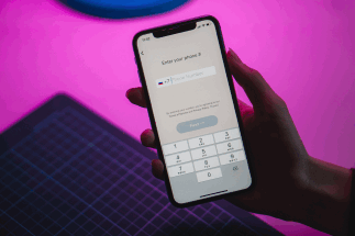 В России появился банк, клиентом которого можно стать только по приглашению