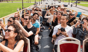 Иностранцы больше не смогут проводить экскурсии для россиян 