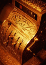 В российских магазинах можно будет снять наличные деньги