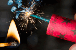 Госдума приравняет пиротехнику к оружию