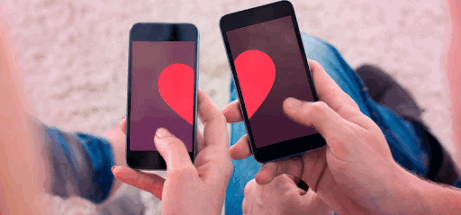 За согласие вакцинироваться от СOVID-19 американцам подарят премиум-опции в приложениях для знакомств