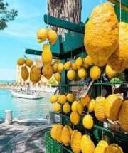 Каждый седьмой россиянин планирует отдохнуть в кредит