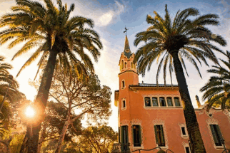 Испания разрешила туристам въезд в страну при условии, что они привиты одной из шести вакцин, одобренных в ЕС