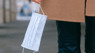 Почти треть москвичей хочет больше коронавирусных ограничений