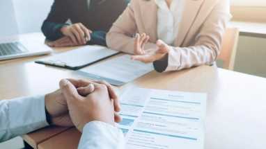 В Роструде рассказали, могут ли уволить за отказ от вакцинации