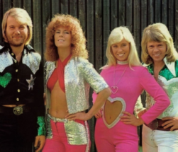 Группа ABBA планирует возвращение в шоу-бизнеc