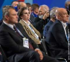 Андрей Колесников о том, с чем и к кому вышел Владимир Путин на съезде «Единой России» 