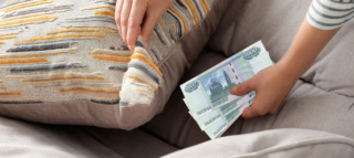 Опрос: половина россиян не имеет сбережений