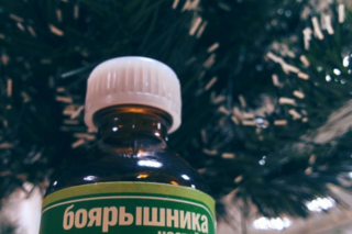 В российских аптеках упал спрос на настойку боярышника