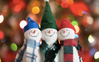 Каждый пятый собирается работать в новогодние праздники