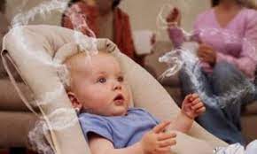 В России предложили штрафовать за курение рядом с беременными и детьми