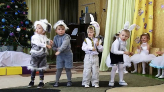 Россияне назвали самые любимые новогодние песни