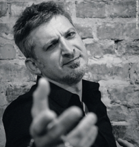 Стыдные деньги. Колонка Максима Кучеренко 