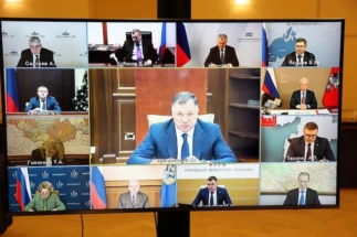 Прорабы перекройки. Заметка Андрея Колесникова 