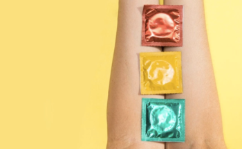 Продажи презервативов упали на 40%