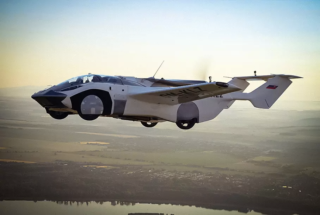 Летающий автомобиль получил разрешение на полеты и запуск серийного производства