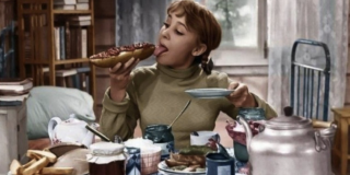 Большинство обещавших правильно питаться в новом году сдались уже в январе