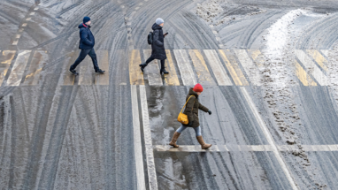 Все жители российских регионов назвали своих земляков добрыми и отзывчивыми. Все, кроме москвичей 