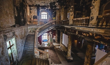 Петербургские «развалины» нанесли на карту