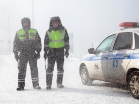 Россиянин не нашел денег для взятки сотрудникам ДПС и пожаловался на них в полицию 