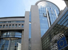 Европарламент запретил российским госслужащим вход в свои резиденции в Брюсселе и Страсбурге