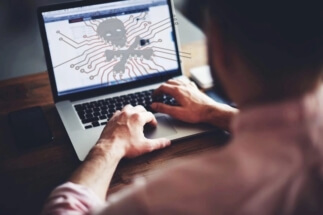 Власти отказались от легализации пиратского ПО в России