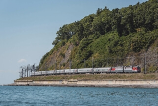 Россияне раскупили все билеты на поезда в Крым на майские праздники