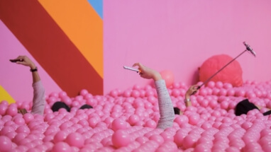 Из-за «переезда» на отечественные платформы блогеры лишились до 70% аудитории и до 80% доходов