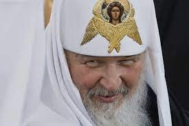 Патриарх Кирилл призвал избавиться от «разговора через зубы с огромным количеством жаргона»