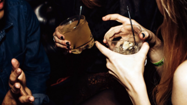 Потребление алкоголя в России за 10 лет сократилось почти в два раза