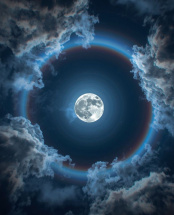 В мае землян ожидает два полнолуния